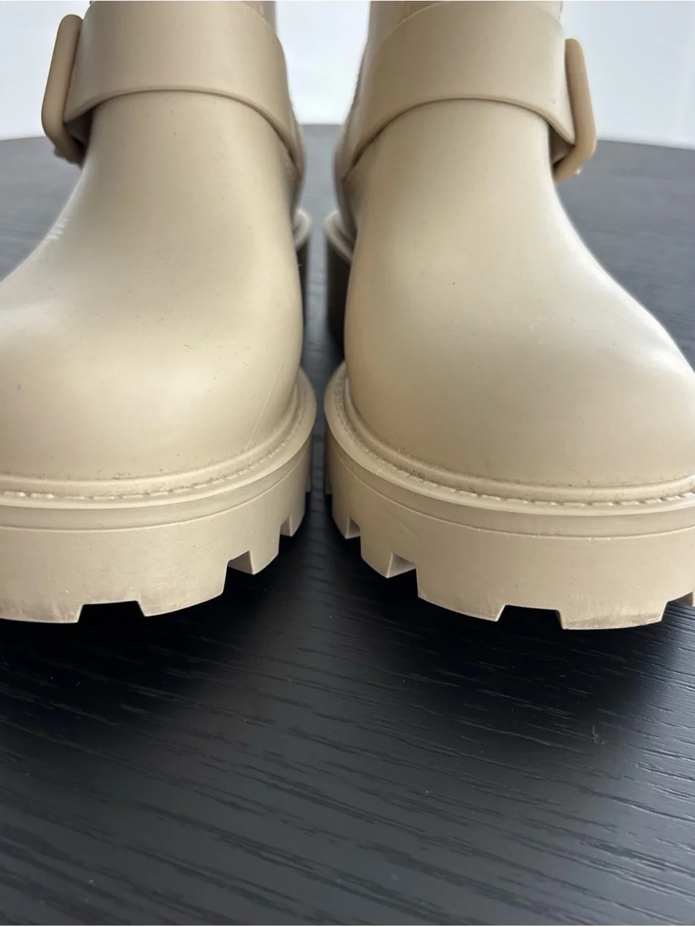 Jimmy Choo Cream Lug Sole Yael Buckle Boots Rain Boots Slip On EU 37 / US 7